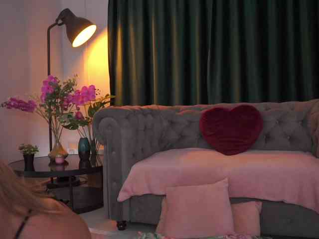 MidnightSeduction webcam