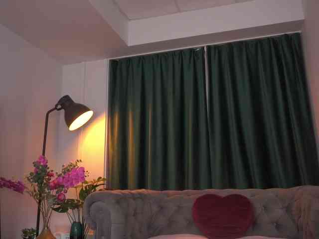 MidnightSeduction webcam