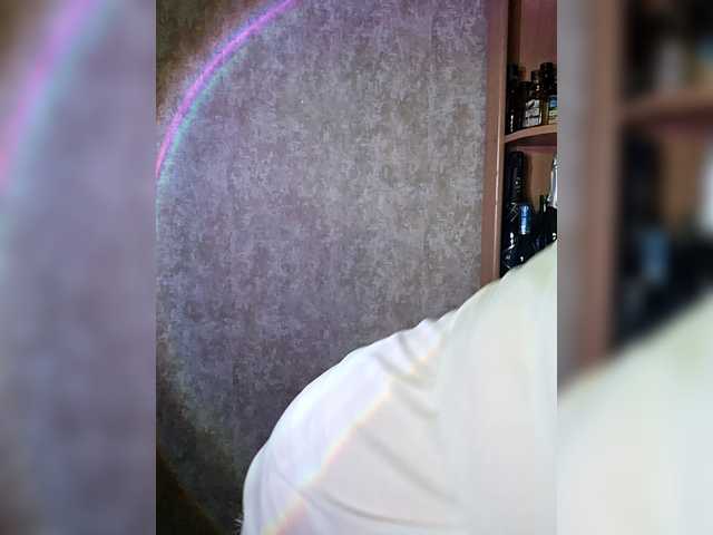 Elizabeeth's BongaCams show and profile