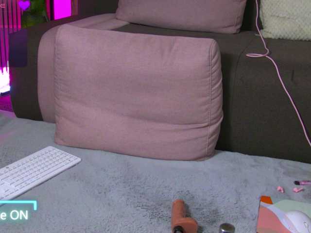 melaniatress live cam on BongaCams