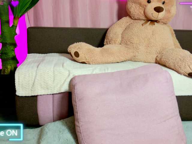 melaniatress live cam on BongaCams