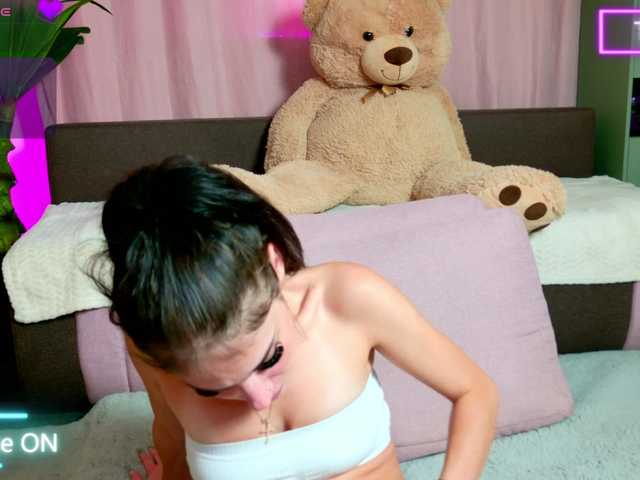 melaniatress live cam on BongaCams