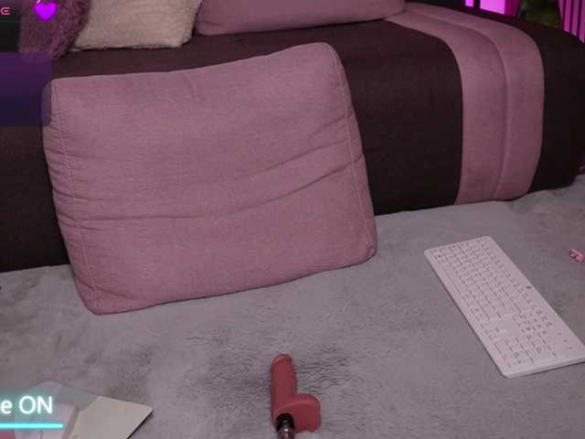 melaniatress live cam on BongaCams