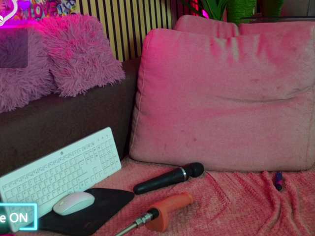 melaniatress live cam on BongaCams