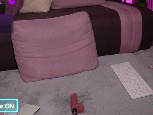 melaniatress live cam on BongaCams