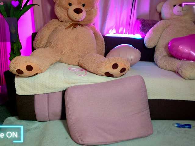 melaniatress live cam on BongaCams