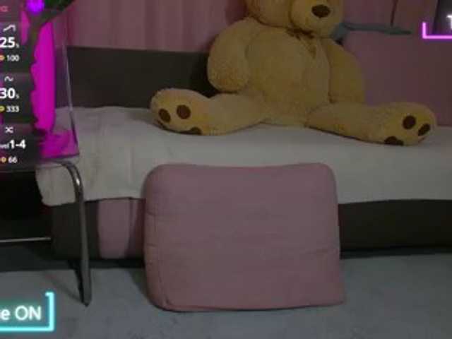 melaniatress live cam on BongaCams