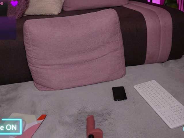 melaniatress live webcam show