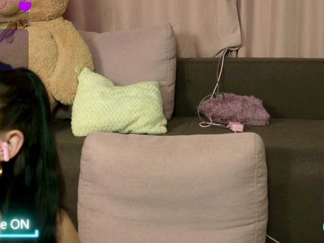 melaniatress live webcam show