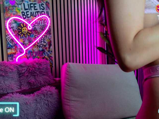 melaniatress's BongaCams show and profile