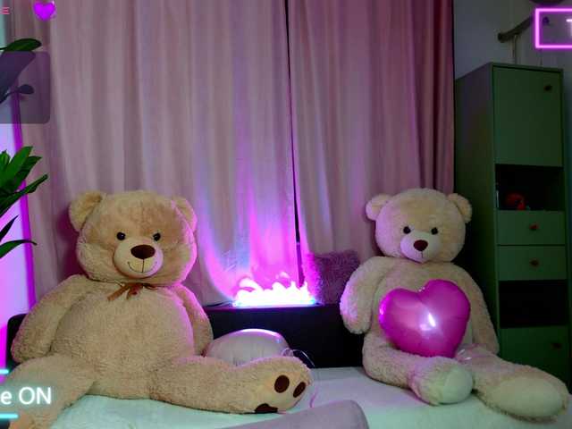 melaniatress live cam on BongaCams