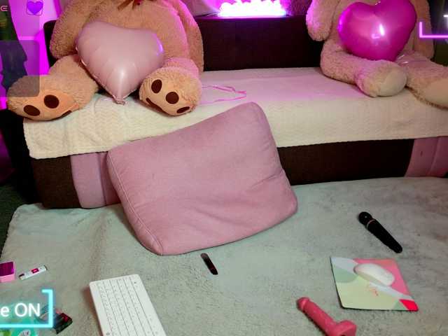 melaniatress live cam on BongaCams