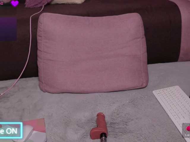melaniatress live webcam show