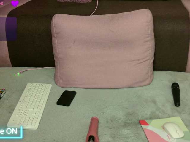 melaniatress live cam on BongaCams