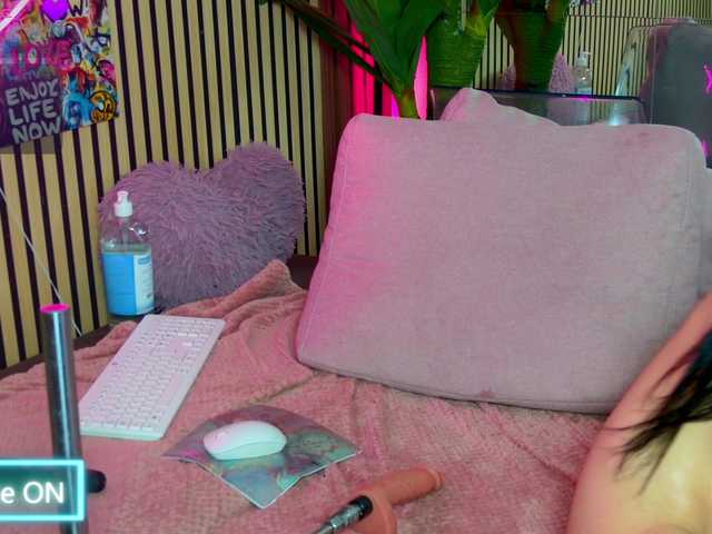 melaniatress live cam on BongaCams