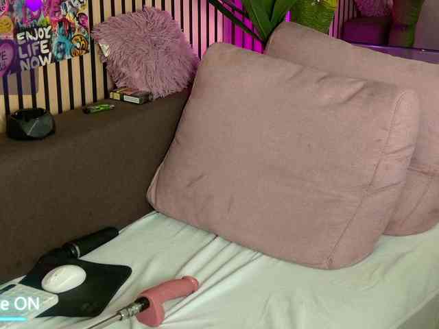 RebelDolls webcam