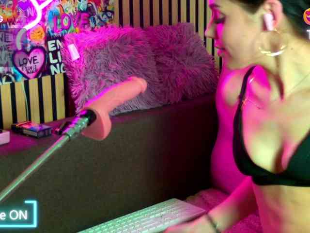 RebelDolls webcam