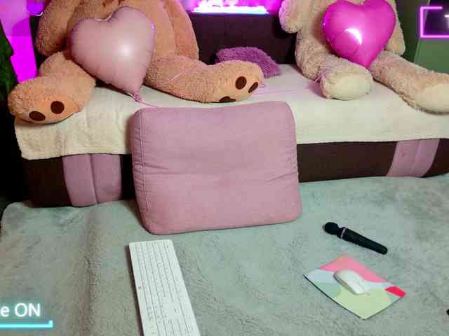 RebelDolls webcam