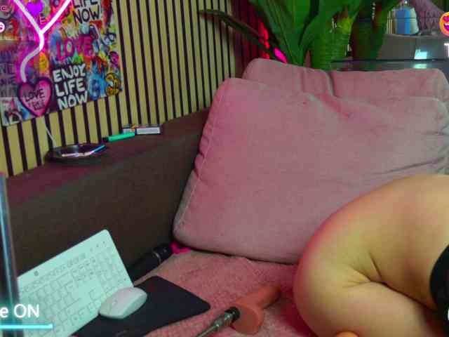 RebelDolls webcam