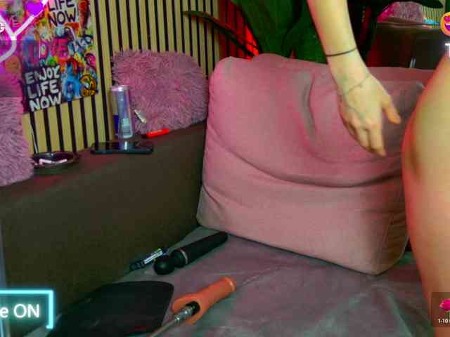 RebelDolls webcam