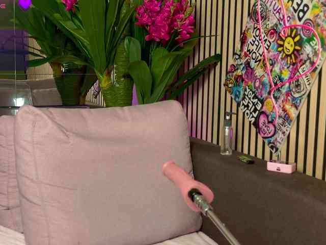 RebelDolls webcam