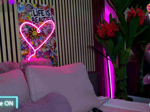 RebelDolls webcam