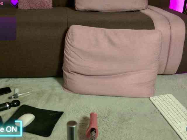 RebelDolls webcam