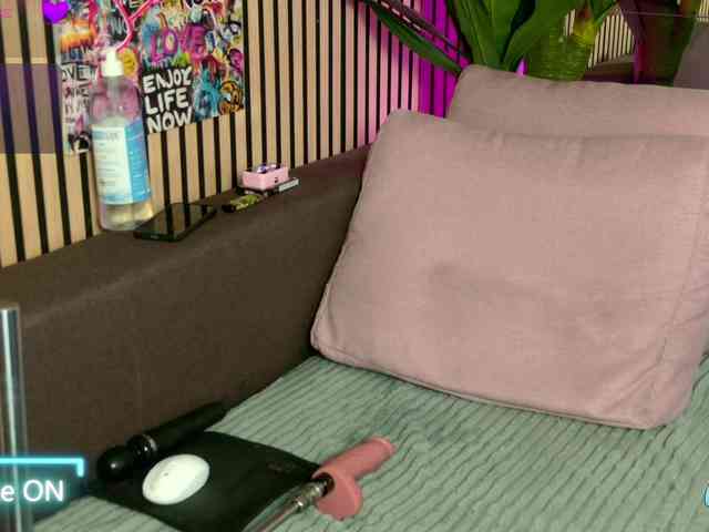 RebelDolls webcam