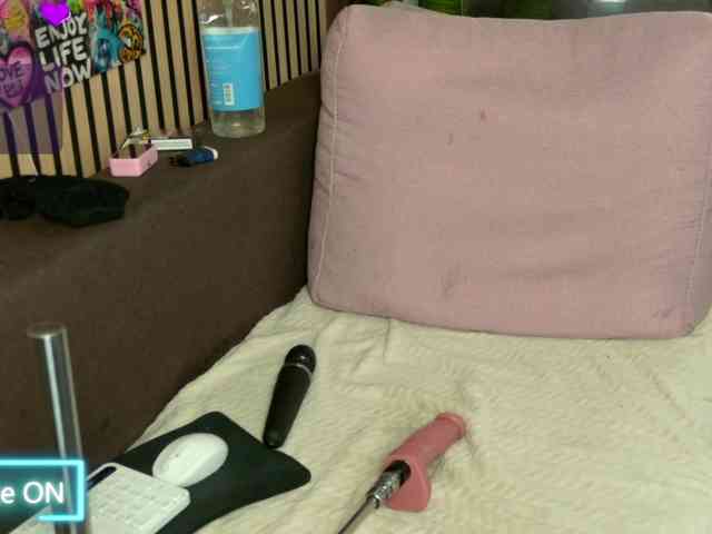 RebelDolls webcam