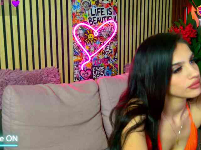 melaniatress Live Webcam on BongaCams