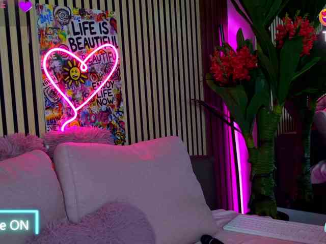 RebelDolls webcam