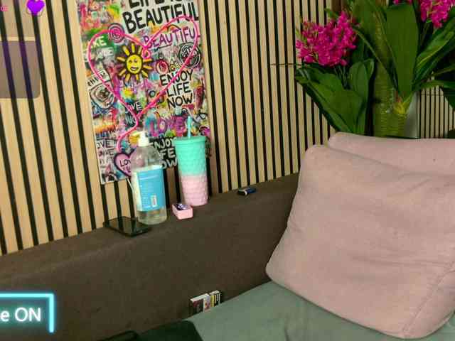 RebelDolls webcam