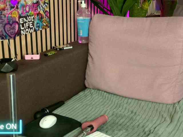 RebelDolls webcam