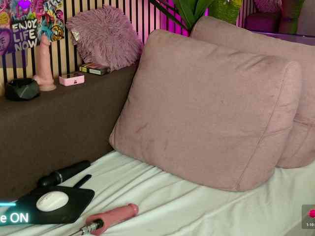 RebelDolls webcam