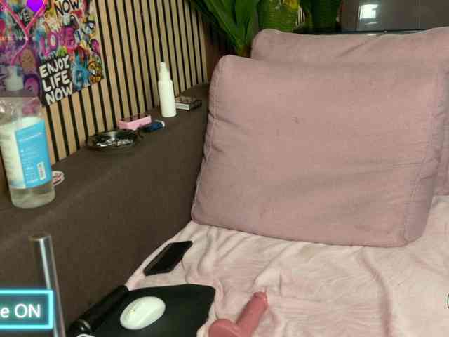 RebelDolls webcam