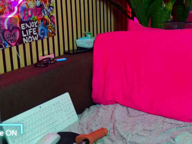 RebelDolls webcam