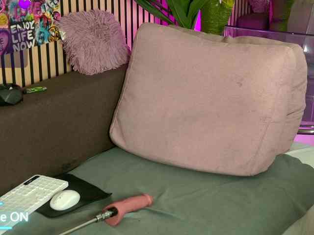 RebelDolls webcam