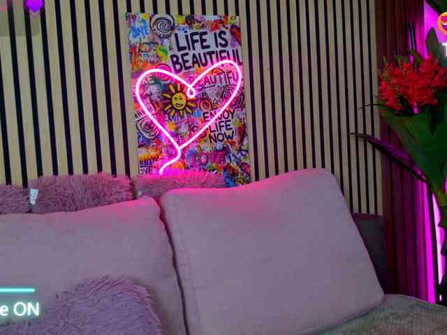 RebelDolls webcam