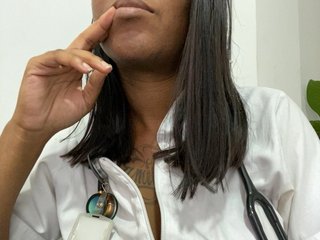 ReginaCorleone's Live Webcam