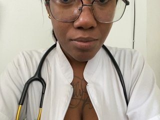 ReginaCorleone's Live Webcam