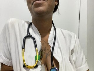 ReginaCorleone's Live Webcam