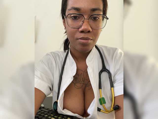 ReginaCorleone live cam on BongaCams