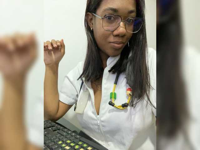 ReginaCorleone live cam on BongaCams