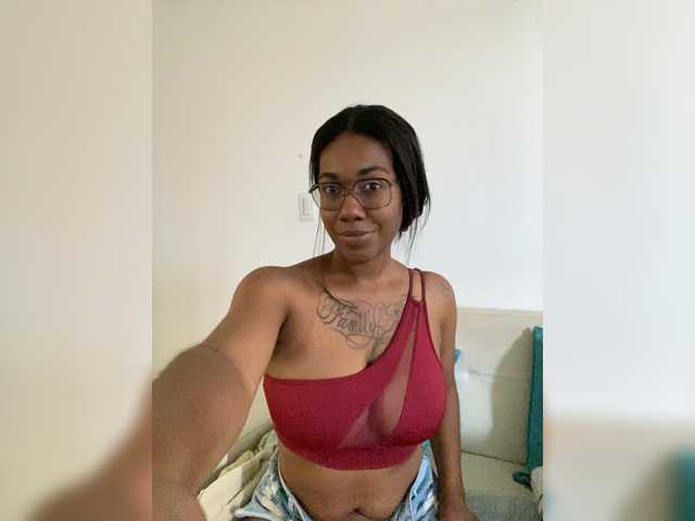 ReginaCorleone live cam on BongaCams