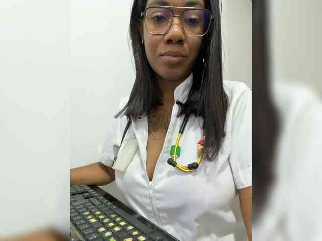 ReginaCorleone webcam