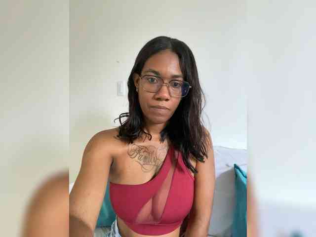 ReginaCorleone webcam