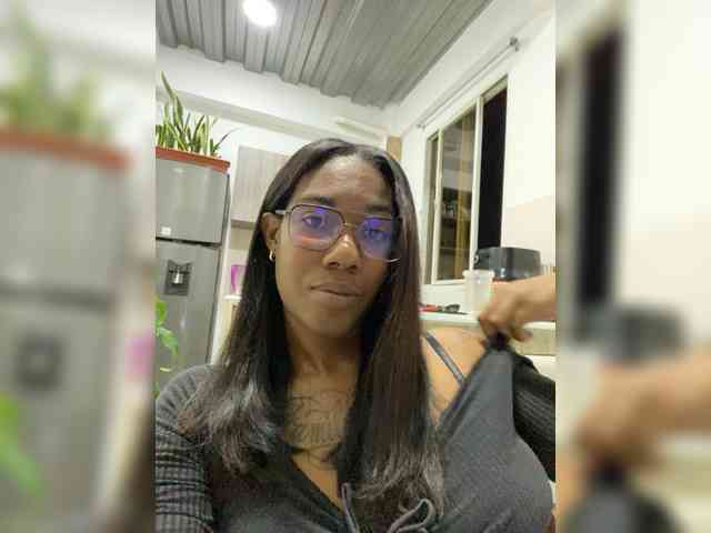 ReginaCorleone webcam