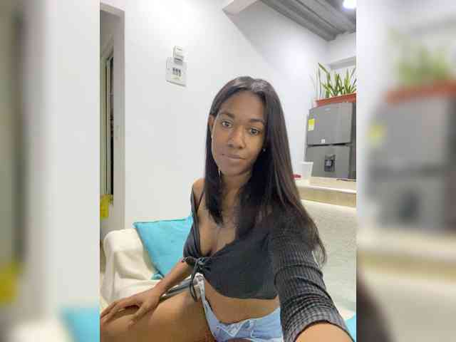 ReginaCorleone webcam