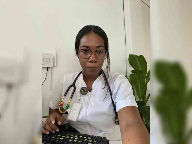 ReginaCorleone webcam