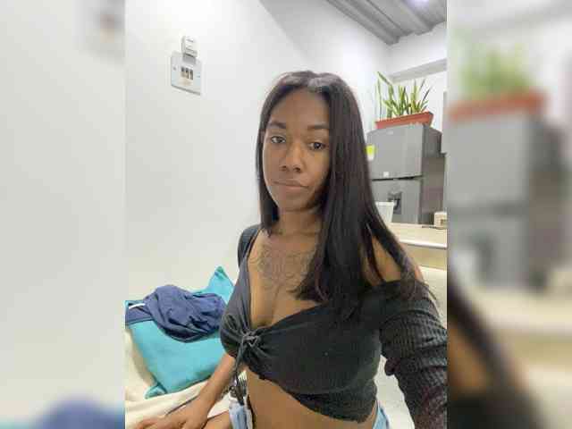 ReginaCorleone webcam